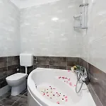 Luxury With Garden Jacuzzi And Wellness Apartman *